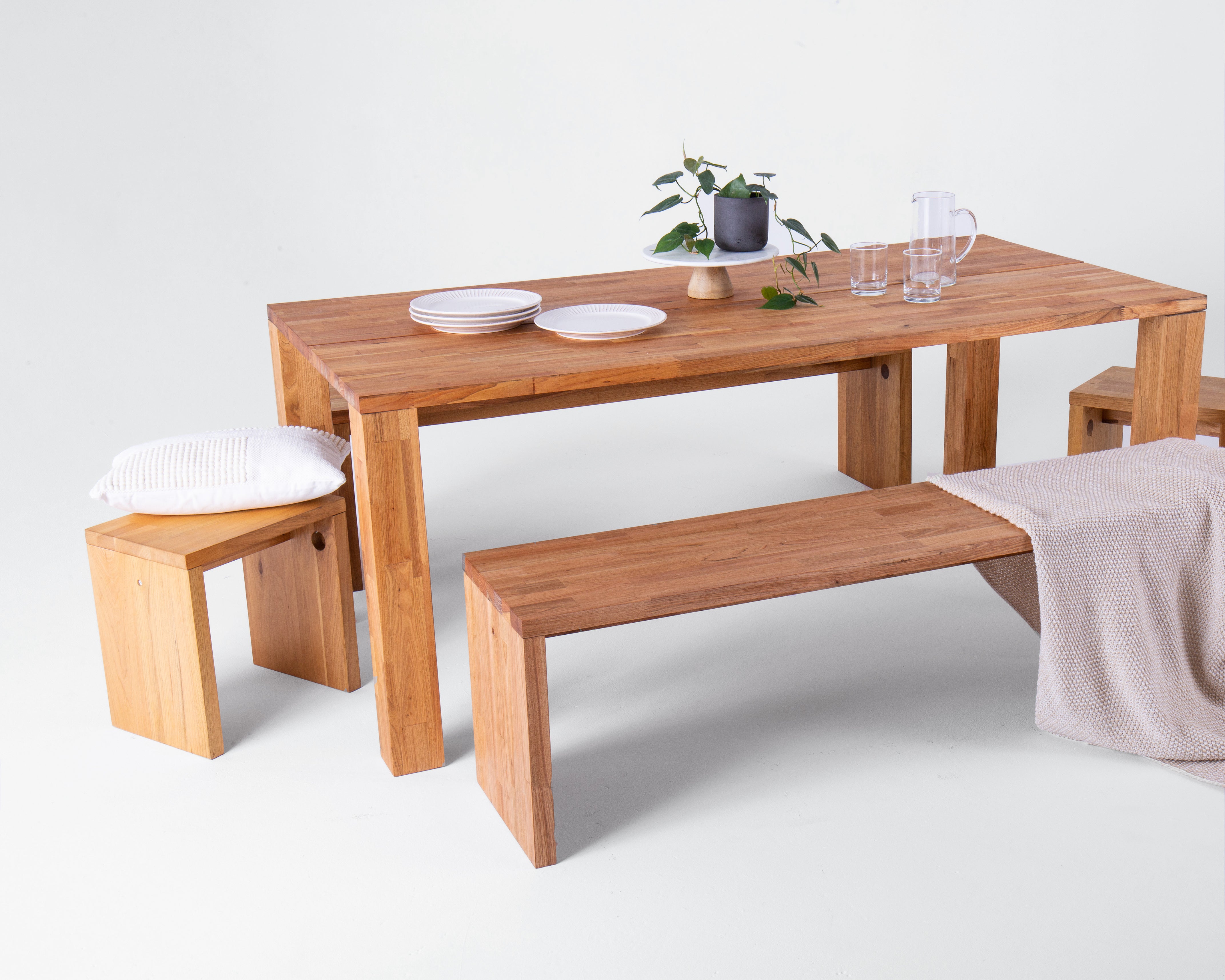 Edge Dining Table