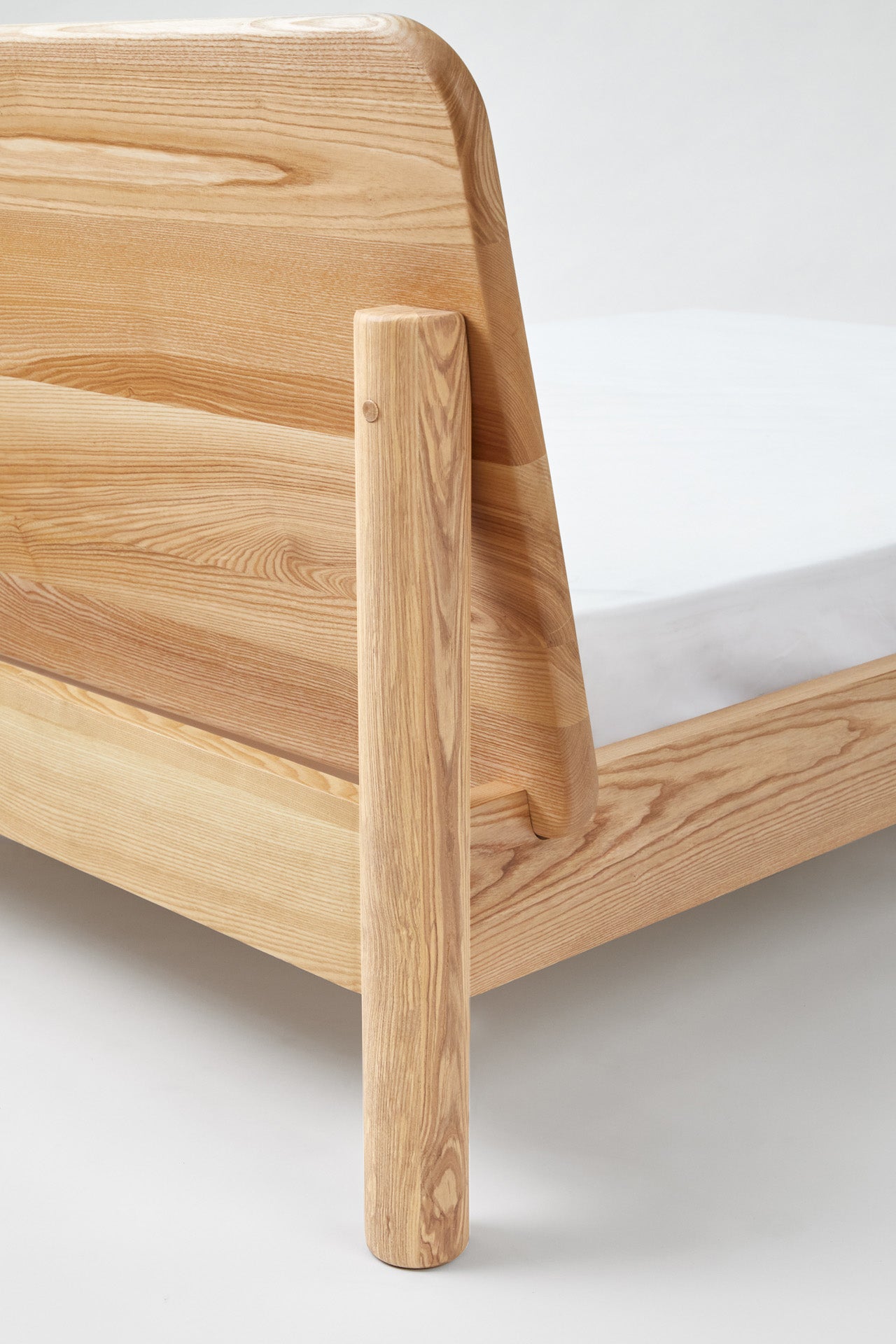 Milk Bed