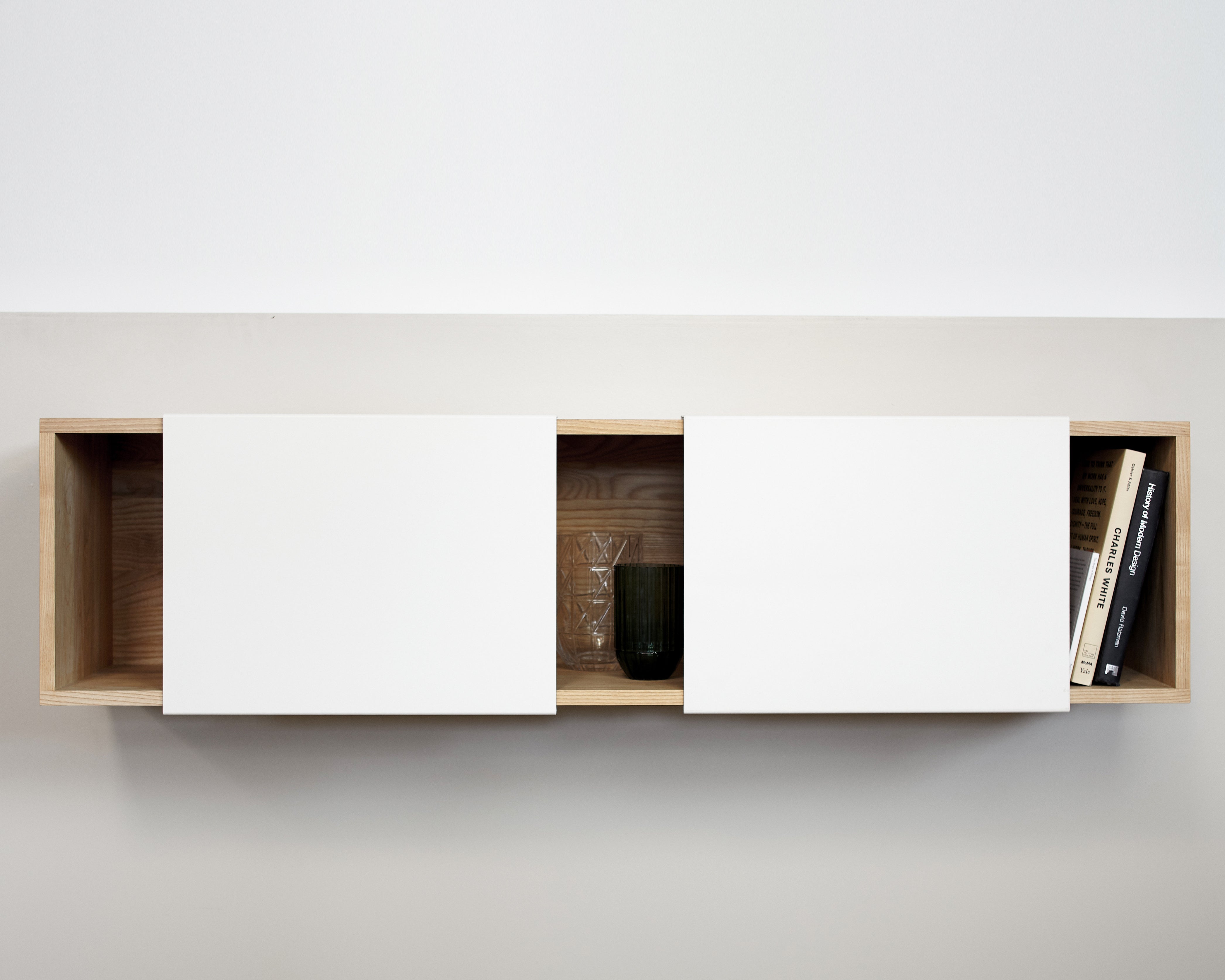 3X Universal Shelf- Ash, White Panels
