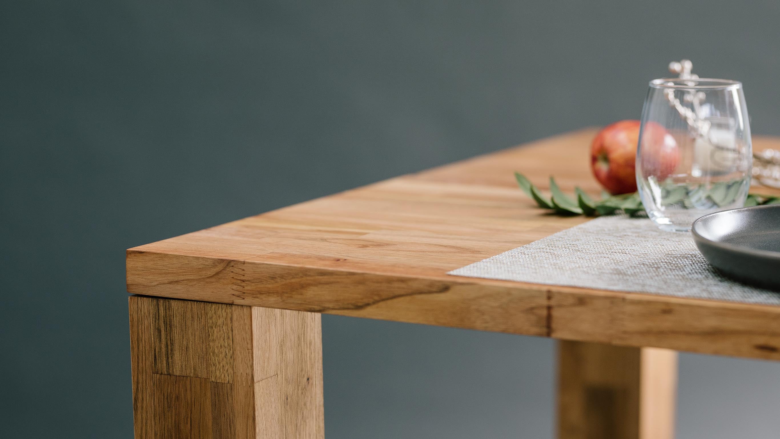 Edge Dining Table